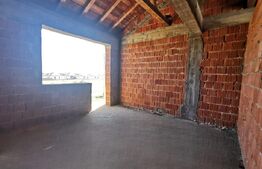 Ofertă! Casă la rosu, 140 mp utili, 520 mp curte, zona Metro