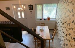 Casa spatioasa la pret de apartament, 76 mp, curte, zona Centrala!