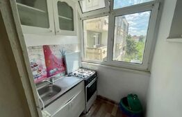 Apartament 3 camere decomandat, Valea Rosie, Zona Scoala Nicolae Romanescu