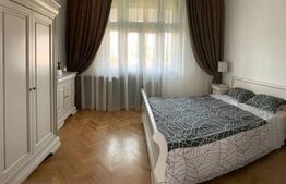 Apartament 3 camere decomandat, Ultracentral, zona English Park/Primarie