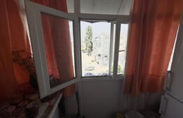 Apartament 2 camere semidecomandat, etaj 3/4, Craiovita
