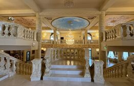 Spațiu evenimente la cheie, 1.570 mp utili, 1.800 mp teren, zona Banu Mărăcine