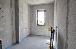 Casa P+1E, 3 dormitoare, 582 mp teren, zona Metro