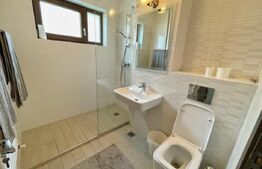 Apartament 3 camere, 76 mp, centrala termica, parcare, zona Centrala