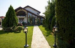 Casa superba cu 3 dormitoare, 140 mp, 500 mp curte, cartier Damila
