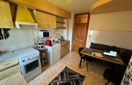 Apartament 4 camere, 120 m, decomandat, zona Pelendava