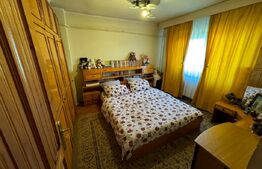 Apartament 4 camere, 120 m, decomandat, zona Pelendava