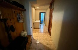 Apartament 4 camere, 120 m, decomandat, zona Pelendava