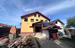 Casa cu 4 dormitoare, 240 mp, pretabila muncitori, localitate Preajba