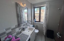 Apartament cu 2 camere, centrala, AC, zona centrala