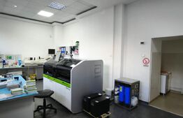 Spatiu comercial cu destinatie medicala, 205 mp, vitrina, Calea Bucuresti