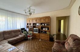 Apartament 3 camere, et. 1, Craiovița Nouă