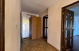 Casa cu 7 dormitoare, în regim P+E+M, 300 mp și 250 mp curte, în zona centrală