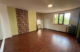 Casa cu 7 dormitoare, în regim P+E+M, 300 mp și 250 mp curte, în zona centrală