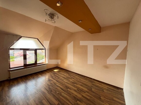 Casa de închiriat 9 camere Central - 158996CI | BLITZ Craiova | Poza1