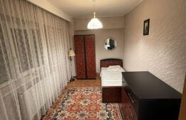 Apartament ultracentral cu 3 camere, centrală proprie și aer condiționat