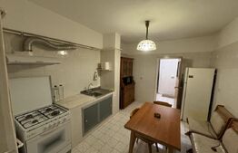 Apartament ultracentral cu 3 camere, centrală proprie și aer condiționat