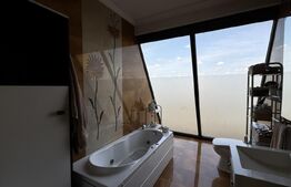 Vilă de 469 mp utili, teren 1.200 mp cu garaj și piscină, Centura de Nord