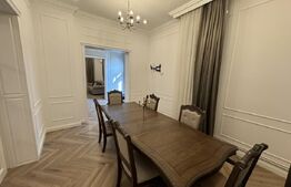 Casă tip conac S + P + E de 365 mpu, pe un teren de 1.143mp, Malu Mare