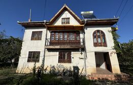 Casă cu anexe, 134 mpc, teren 2.440 mp, front 44 m, Giubega