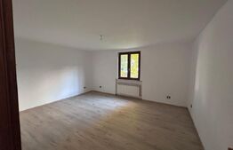 Casa cu 5 camere, 2 bai, 200 mp utili, 60 mp terasa, cartier George Enescu