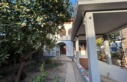 Casa cu 5 camere, 2 bai, 200 mp utili, 60 mp terasa, cartier George Enescu