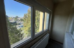 Apartament 2 camere decomandat, etaj 2, CT, 1 Mai Parcul Romanescu