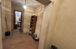 Apartament 2 camere decomandat, etaj 2, CT, 1 Mai Parcul Romanescu