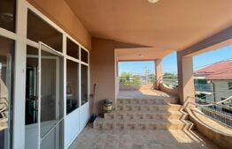 Vila 350 mp utili si 914 m teren, zona Brestei-Ambasador, deschidere trilaterala