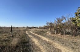 Teren intravilan, 530 mp, formă pătrată, toate utilitățile, zona Metro