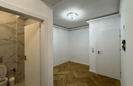 Apartament de 4 camere pe 2 niveluri, curte, 2 locuri de parcare, Ultracentral