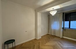 Apartament de 4 camere pe 2 niveluri, curte, 2 locuri de parcare, Ultracentral