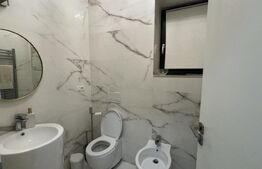 Apartament de 4 camere pe 2 niveluri, curte, 2 locuri de parcare, Ultracentral
