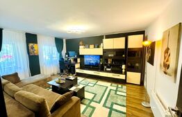 Apartament 3 camere, decomandat, 76 mp, 1 Mai, zona Pelendava (in spate)