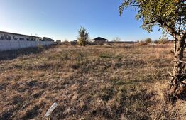 Teren de vanzare, zona Metro-Carcea, 992mp 