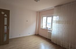 Apartament cu 3 camere, etaj 1,  79 mp utili totali, Calea Bucuresti-Piata Mare