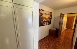 Apartament 3 camere, 2 bai, decomandat, 68 mp utili, etaj 2, zona centrala