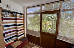 Apartament 3 camere, 2 bai, decomandat, 68 mp utili, etaj 2, zona centrala