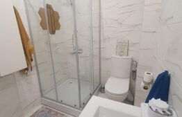 Apartament de 2 camere, Curte, Ac, Centrala, Parcare, Zona Magnolia