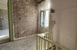 Casa boierească de renovat, zona Schmidt, teren 286 mp, pretabil cabinet