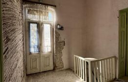 Casa boierească de renovat, zona Schmidt, teren 286 mp, pretabil cabinet