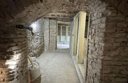 Casa boierească de renovat, zona Schmidt, teren 286 mp, pretabil cabinet