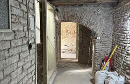 Casa boierească de renovat, zona Schmidt, teren 286 mp, pretabil cabinet