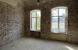 Casa boierească de renovat, zona Schmidt, teren 286 mp, pretabil cabinet