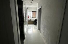 Spatiu comerical, 5 incaperi, 80.5 mp, zona Bariera Valcii