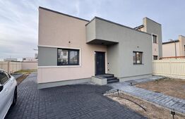 Casă superbă pe parter, 84 mpu, teren 400 mp, zona Magnolia