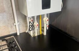 Apartament cu 2 camere, decomandat, 66 mp, centrala si AC, zona Bacriz