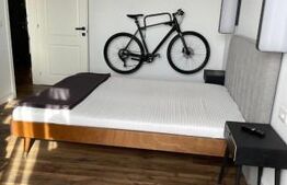 Apartament tip studio 48 mp, prima inchiriere, parcare privata, zona Bacriz