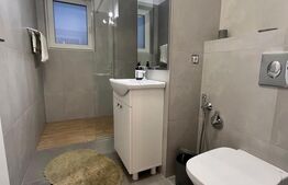 Apartament cu 2 camere, 57 mp, loc de parcare, zonă centrală
