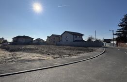 Teren intravilan 1.406 mp, front 27 m, zona Catargiu